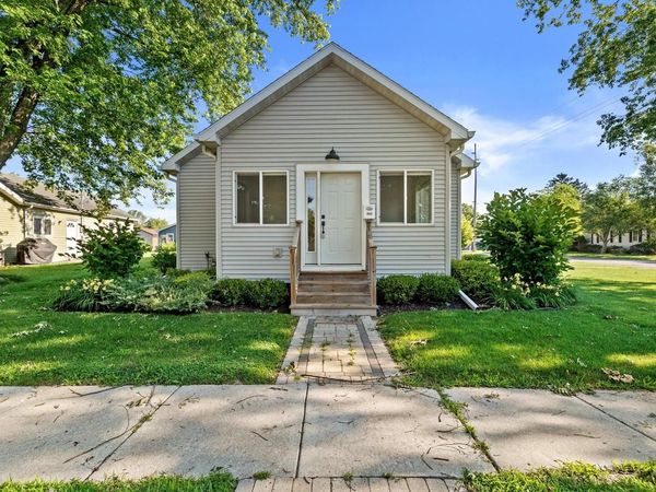 403 Walworth STREET, Lake Geneva, WI 53147
