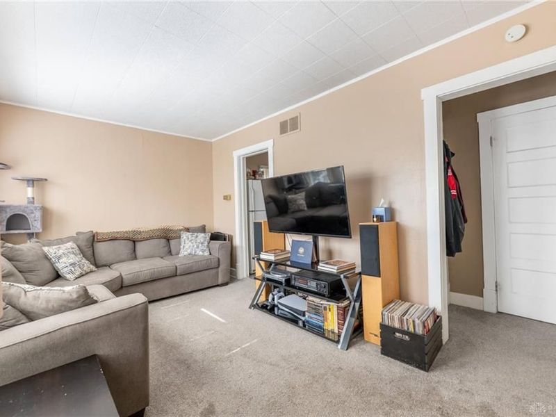 17 N 11th Street, Miamisburg, OH 45342 Photo 4