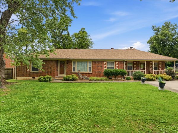 412 Blue Hills Dr , Nashville, TN 37214
