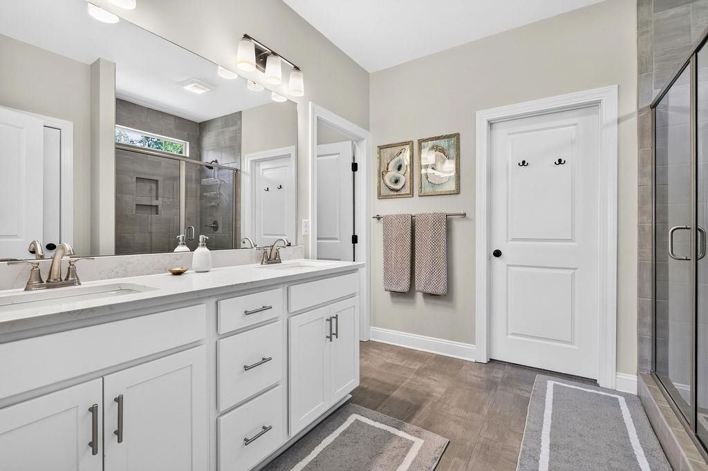 55 Hamilton Trail  Photo 24