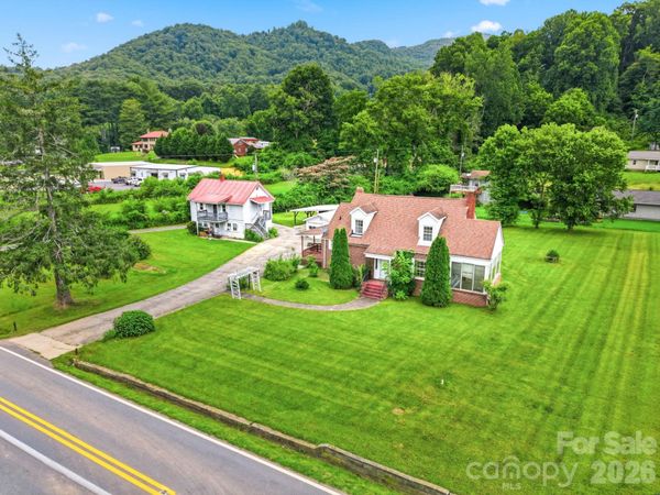 783 Skyland Drive , Sylva, NC 28779