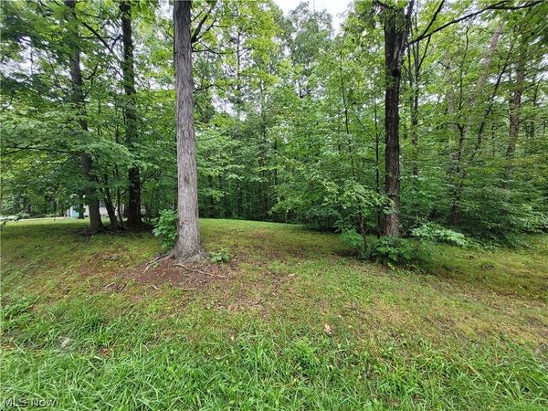 1282-1283 Laurel Drive, West Salem, OH 44287
