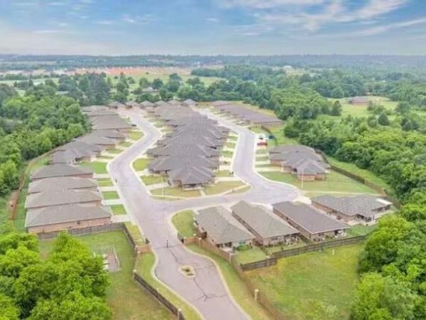215 Meadow Drive, Newcastle, OK 73065