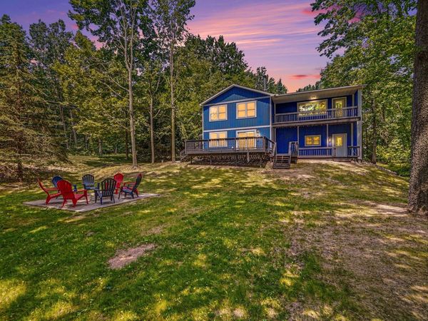 3768 Pine Tree Drive, Weidman, MI 48893