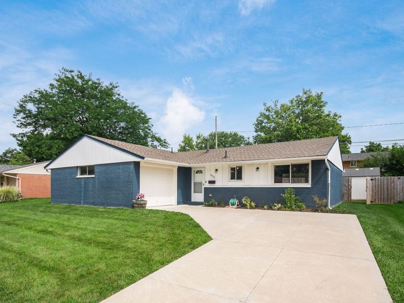 3530 Paris Boulevard, Westerville, OH 43081 Photo 2