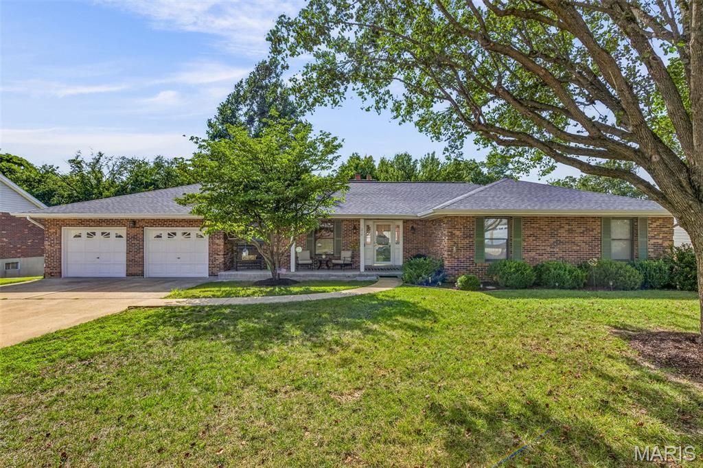 214 Alexander Court, Festus, MO 63028 Main Photo