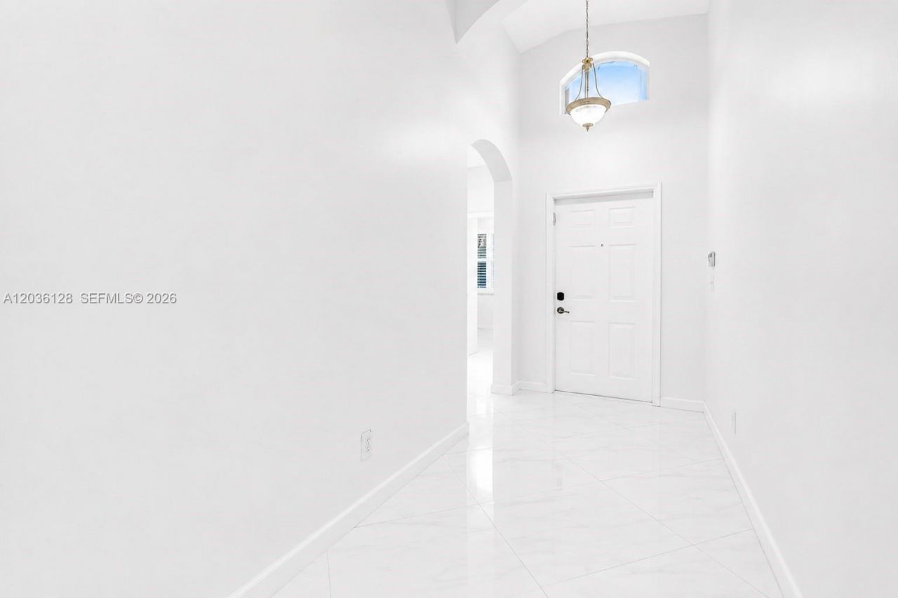 13092 NW 8th St, Pembroke Pines, FL 33028 Photo