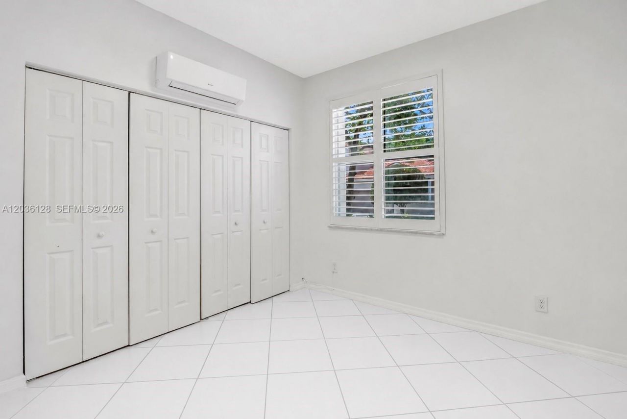 13092 NW 8th St, Pembroke Pines, FL 33028 Photo