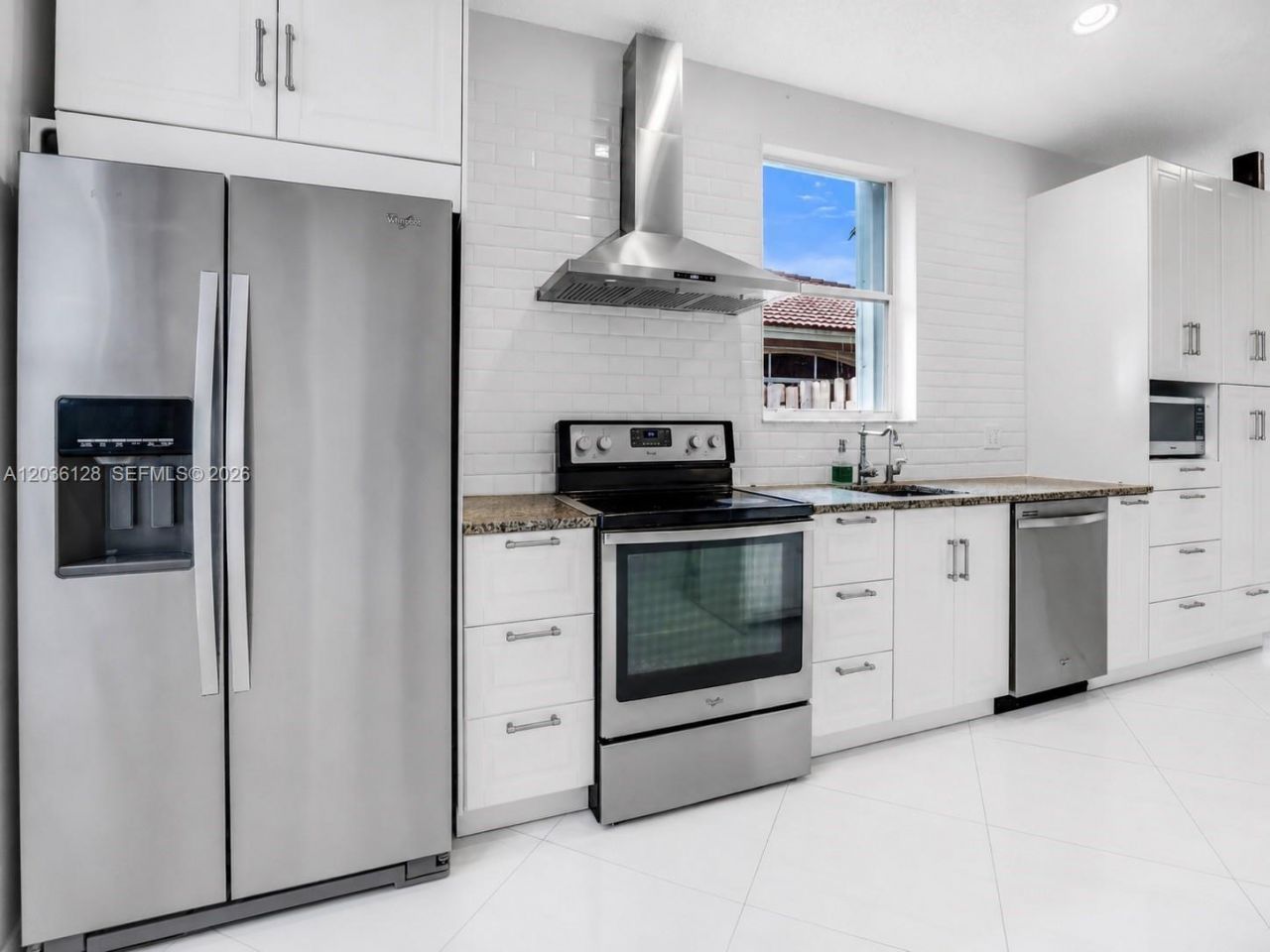 13092 NW 8th St, Pembroke Pines, FL 33028 Photo