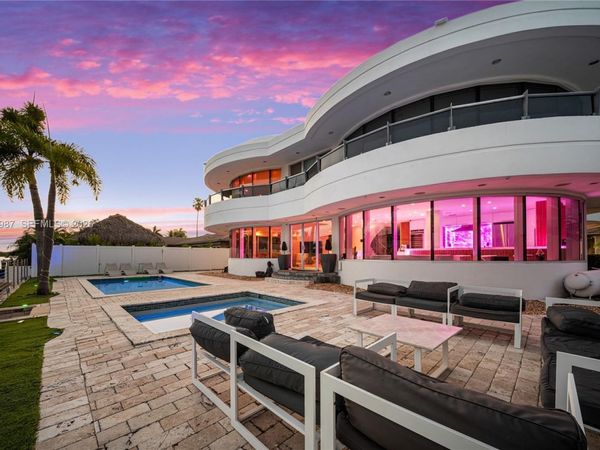 3344 NE 167th St , North Miami Beach, FL 33160