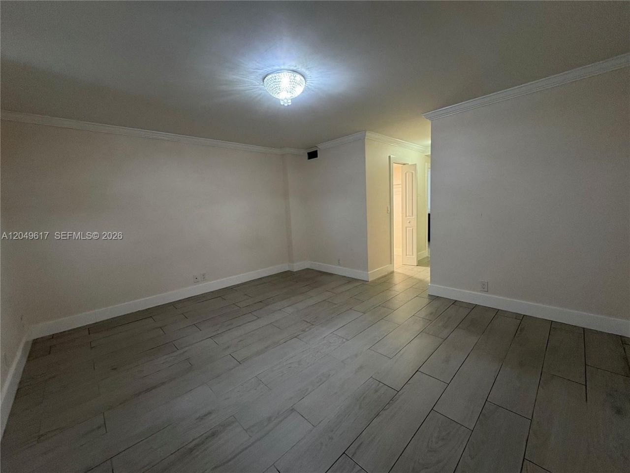 900 NE 12th Ave, Unit 703, Hallandale Beach, FL 33009 Photo