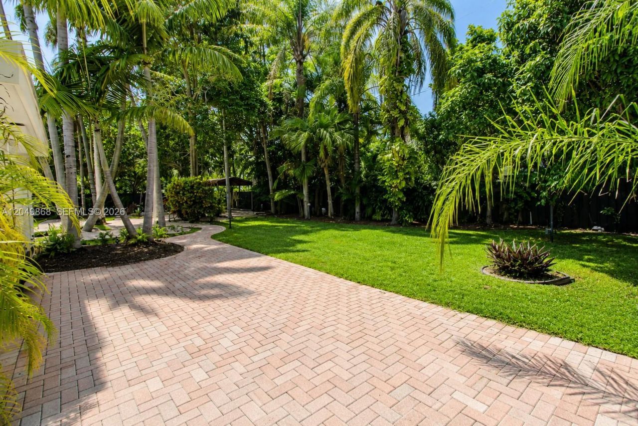 7255 SW 126th St, Pinecrest, FL 33156 Photo