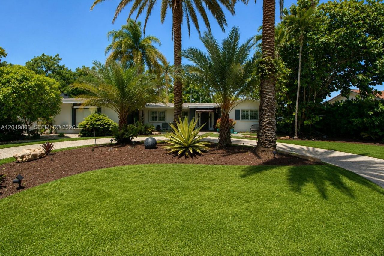 7255 SW 126th St, Pinecrest, FL 33156 Photo
