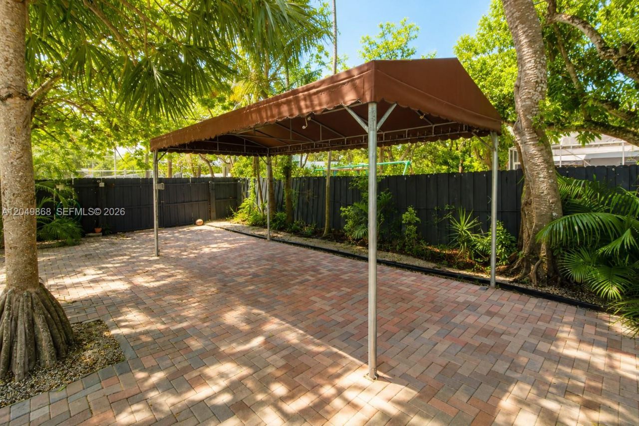 7255 SW 126th St, Pinecrest, FL 33156 Photo