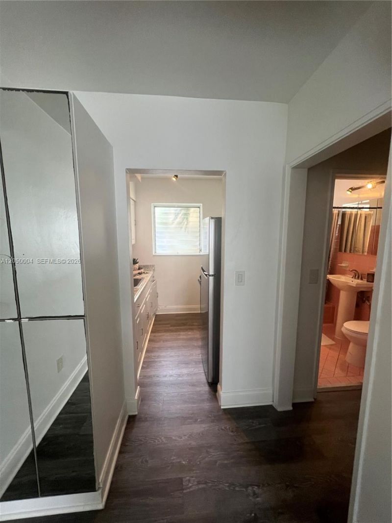 7720 Harding Ave , Unit 9, Miami Beach, FL 33141 Photo