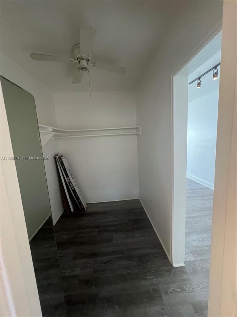 7720 Harding Ave , Unit 9, Miami Beach, FL 33141 Photo