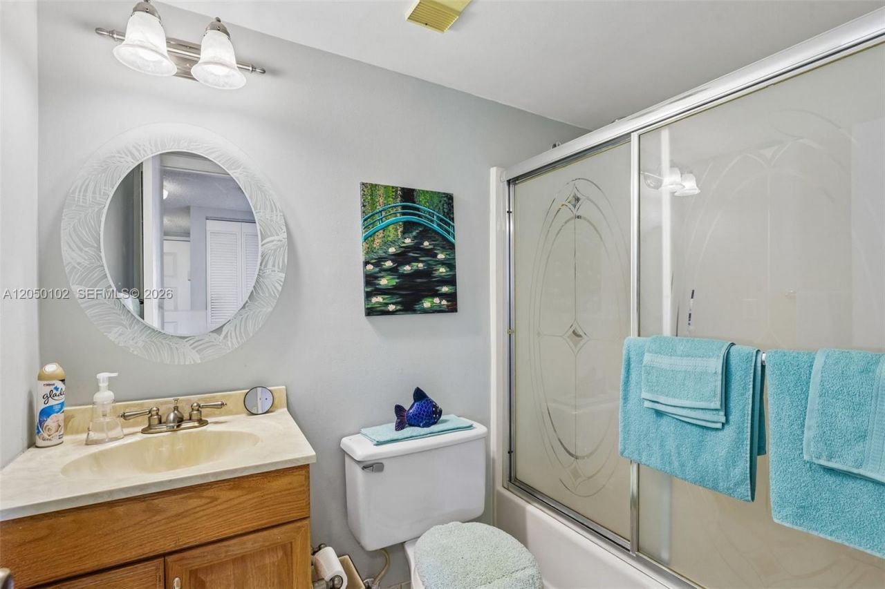 7094 Golf Colony Ct, Unit 104, Lake Worth, FL 33467 Photo