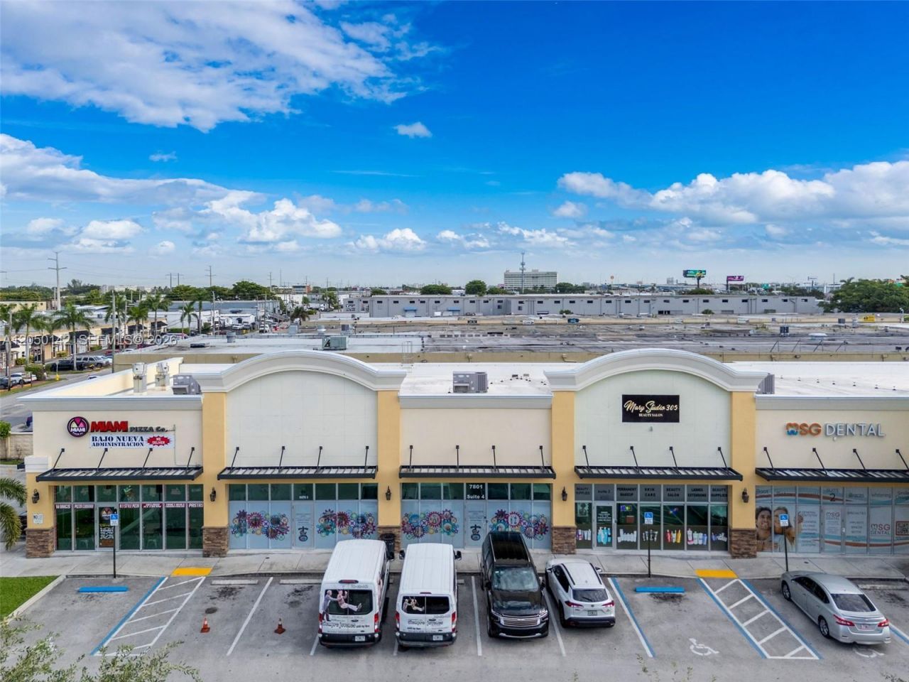 7801 NW 95th St, Hialeah Gardens, FL 33016 Photo