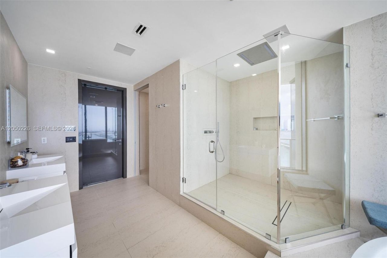 3131 NE 7th Ave , Unit PH5001, Miami, FL 33137 Photo
