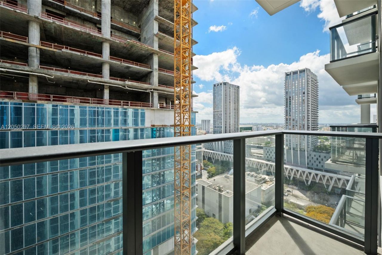 11 NE 6th St , Unit 2605, Miami, FL 33132 Photo