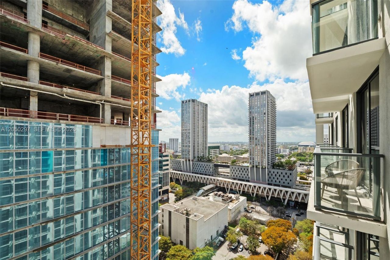 11 NE 6th St , Unit 2605, Miami, FL 33132 Photo