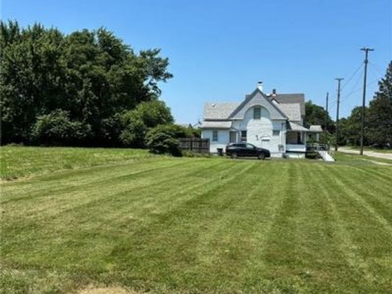 505 W 36th Street, Ashtabula, OH 44004 Photo 3