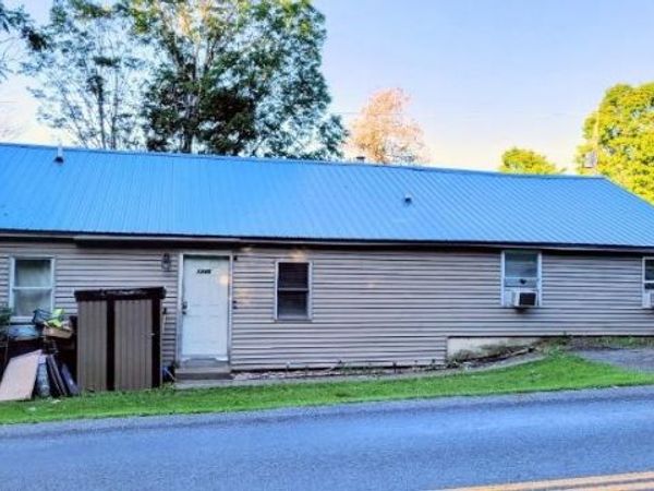 1248 Lake Como Road , Cortland, NY 13045