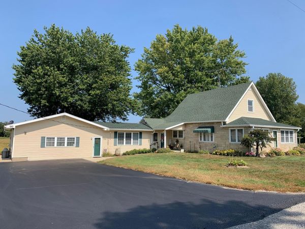 5229 E 150 N, Flora, IN 46929