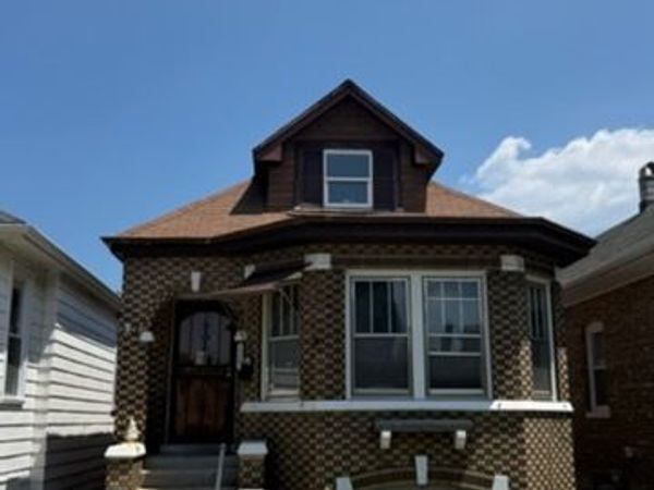 10447 S AVENUE G , Chicago, IL 60617