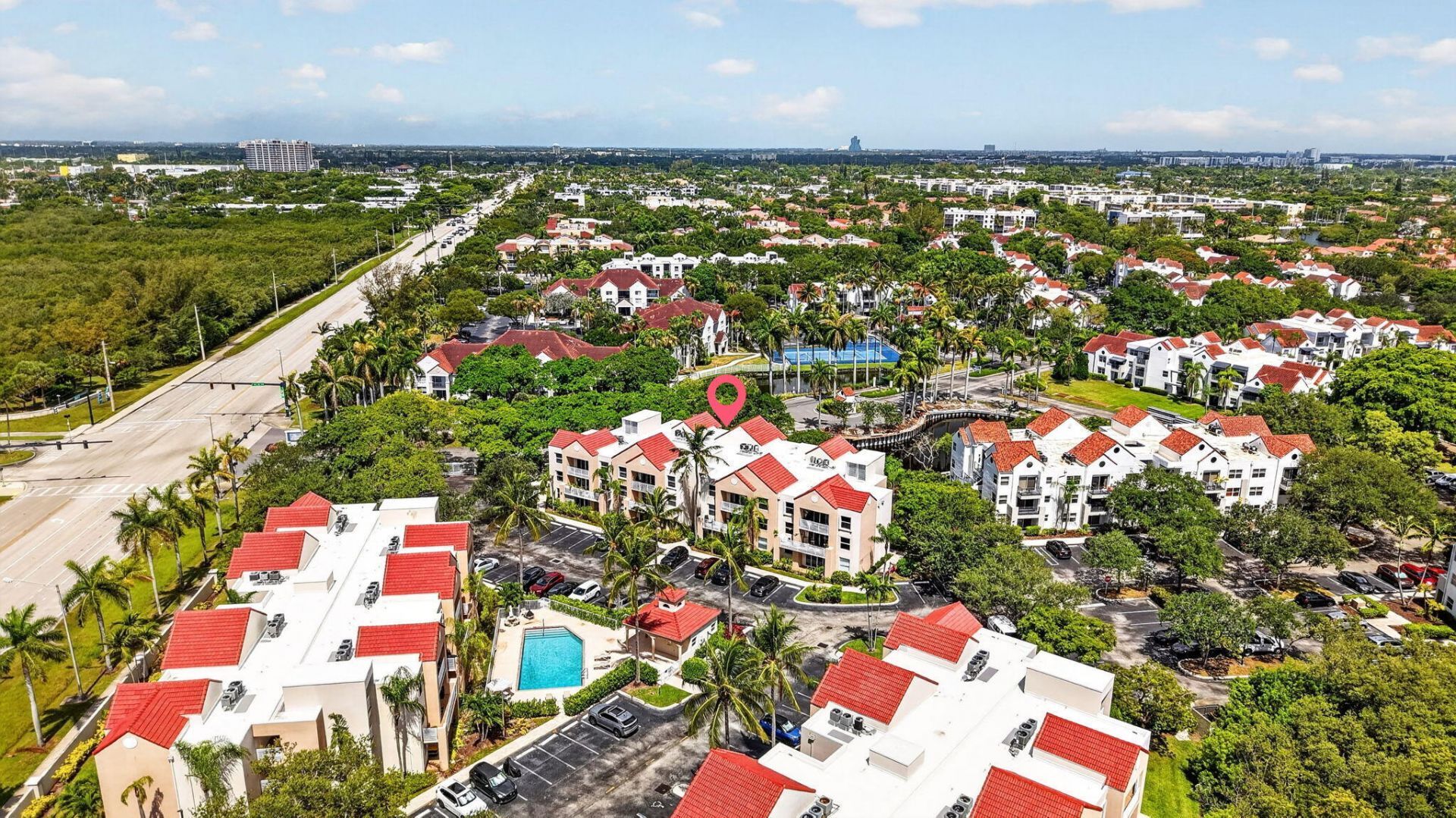2731 Ocean Club Boulevard, Unit 102, Hollywood, FL 33019 Photo