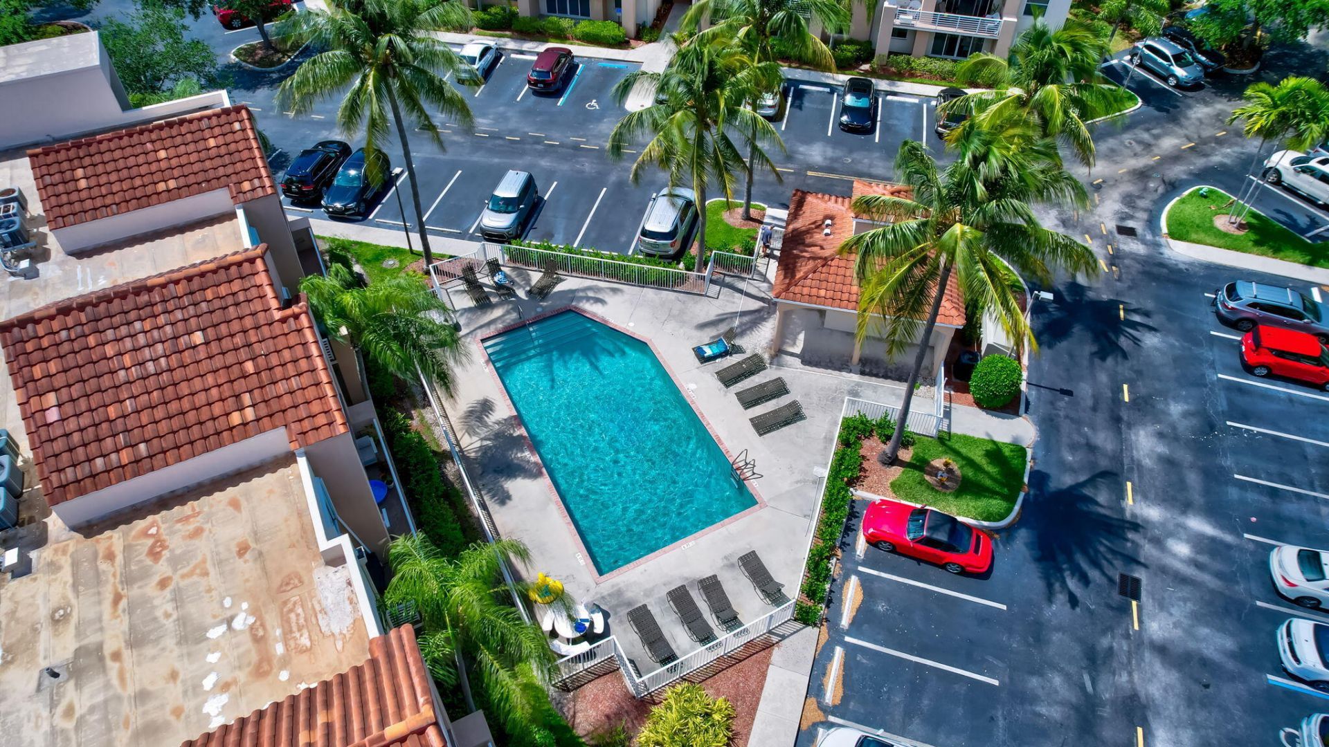 2731 Ocean Club Boulevard, Unit 102, Hollywood, FL 33019 Photo