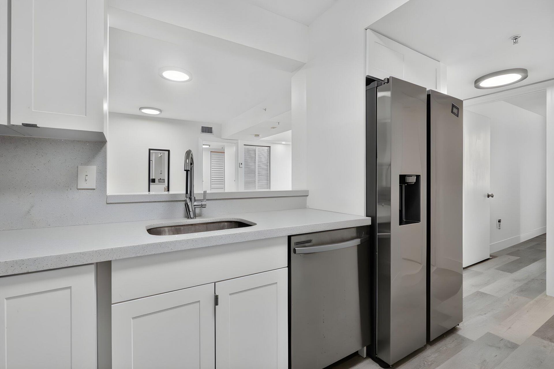 2731 Ocean Club Boulevard, Unit 102, Hollywood, FL 33019 Photo