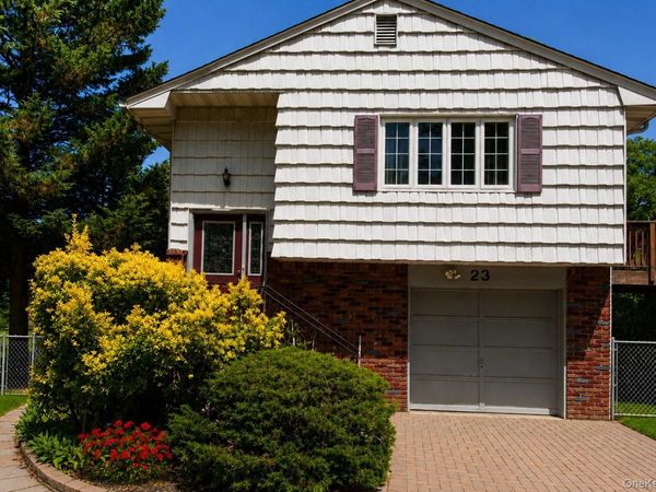 23 Brennan Street, Huntington, NY 11743