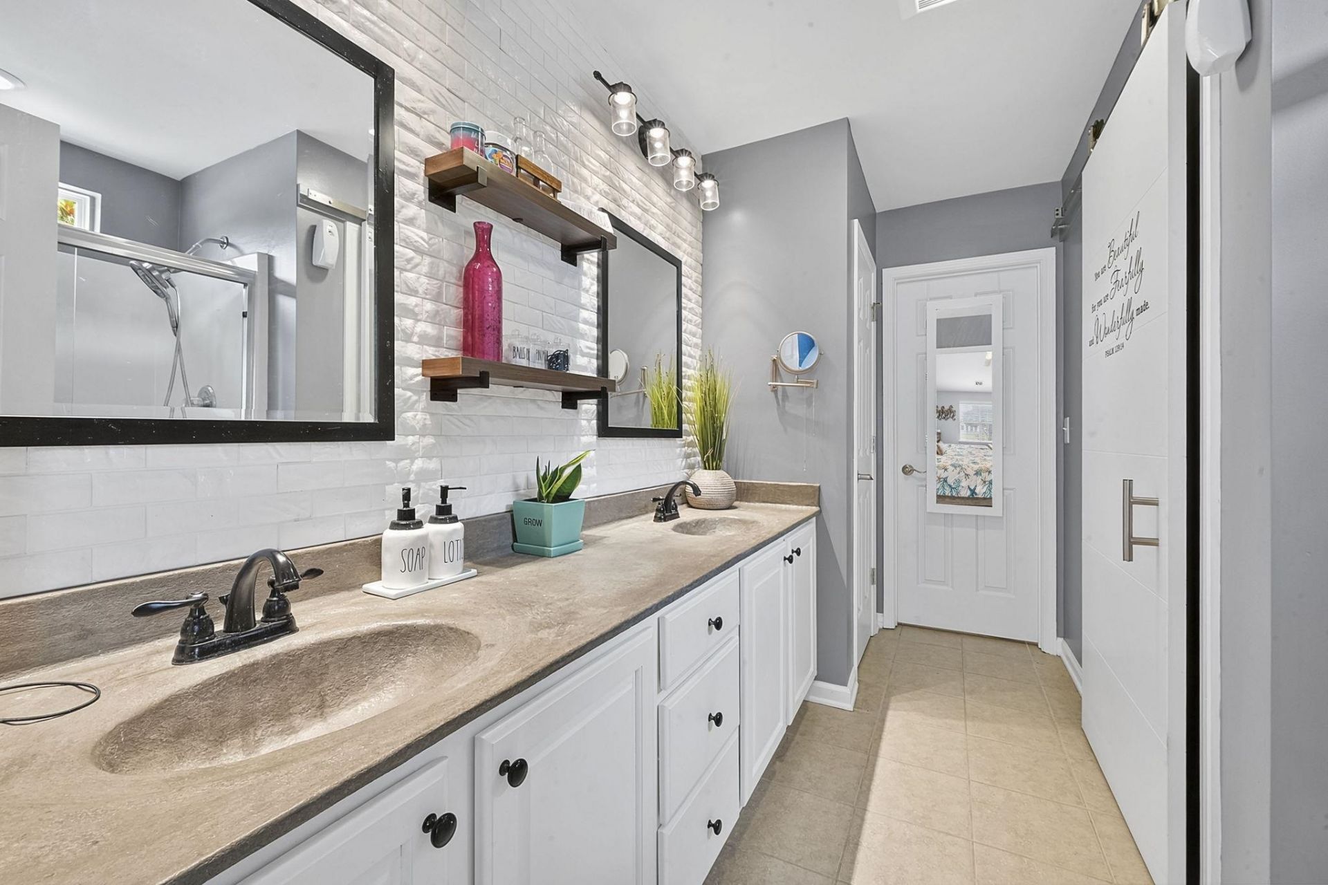 3136 Robins Nest Way  Photo 23