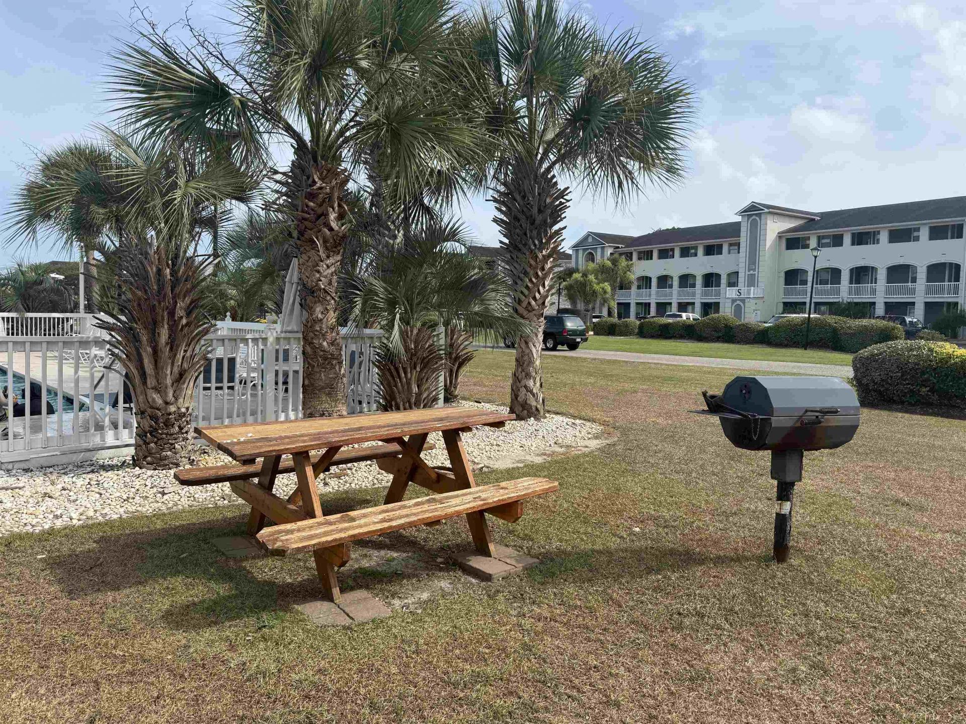 4506 W Harbor Ct. Photo 4