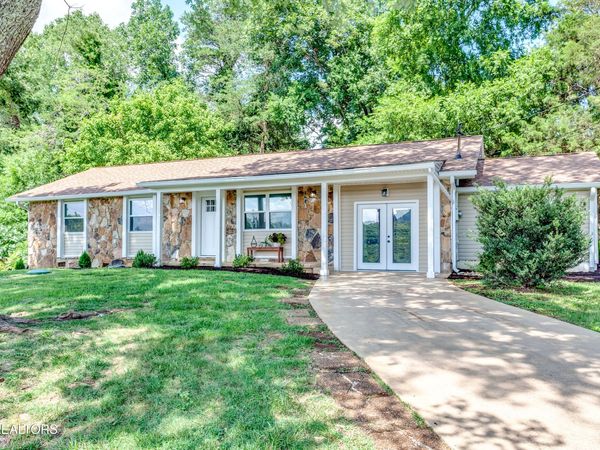 8224 Tumbleweed Tr, Knoxville, TN 37920