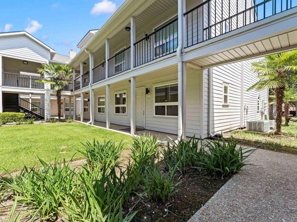 3330 Willard St, Unit #303, Baton Rouge, LA 70802