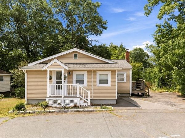 29 Twilight Path, Weymouth, MA 02189