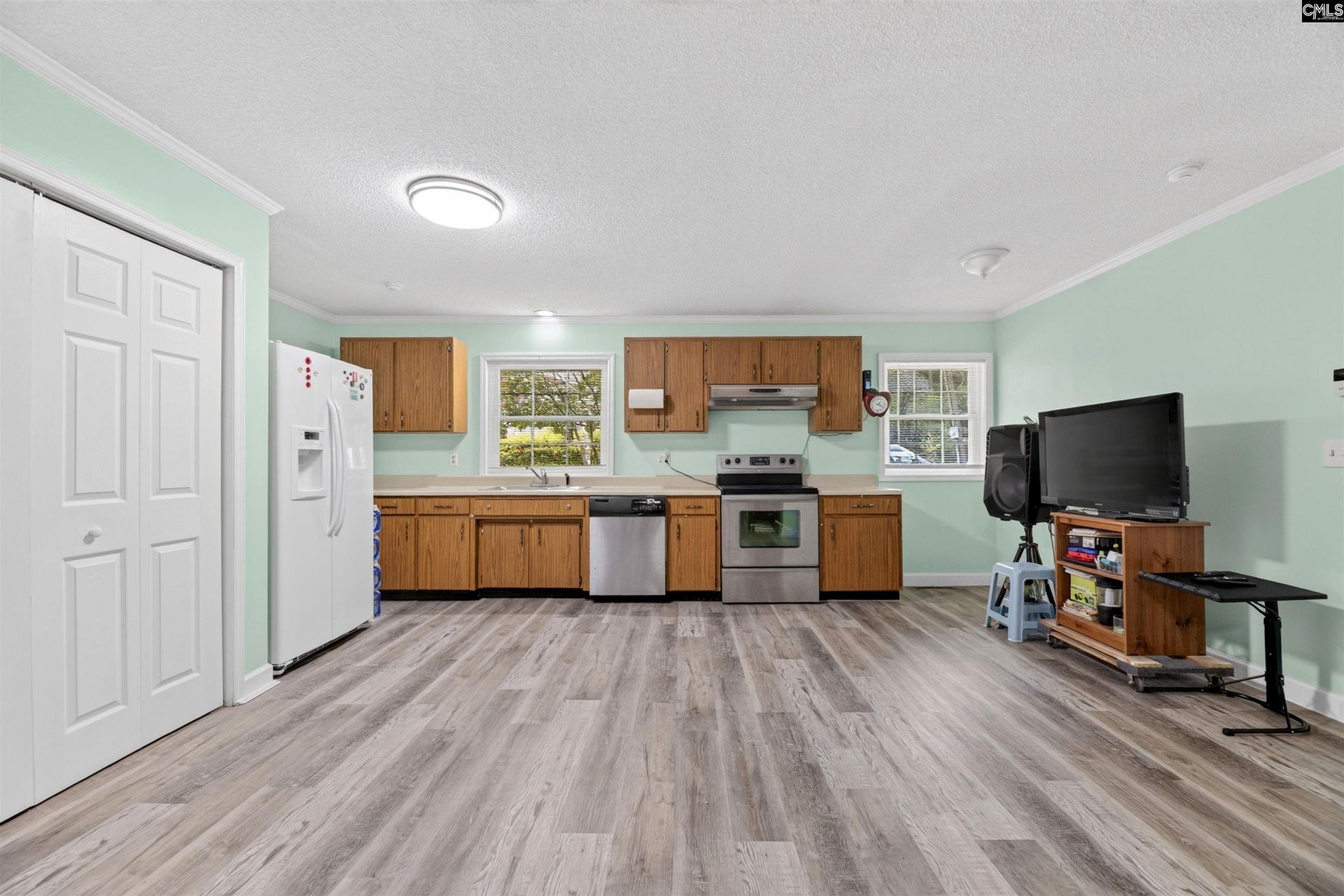 2069 Hydrick Avenue  Photo 17