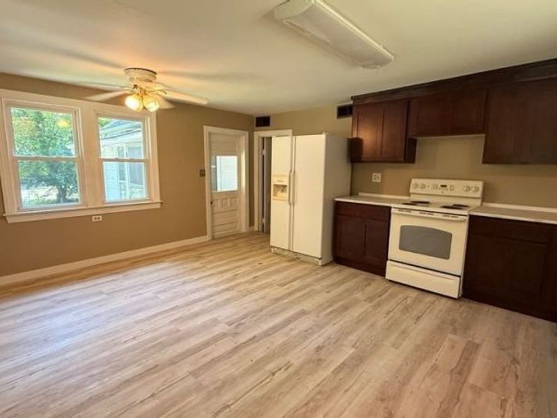 629 Portage Lakes Drive, Akron, OH 44319 Photo 11