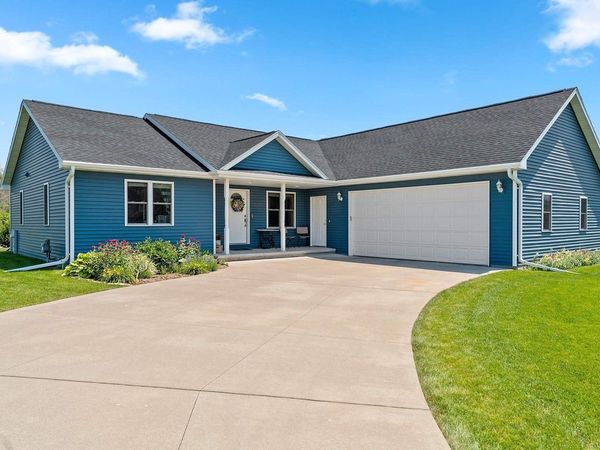 N9182 DYLAN DRIVE, Appleton, WI 54915