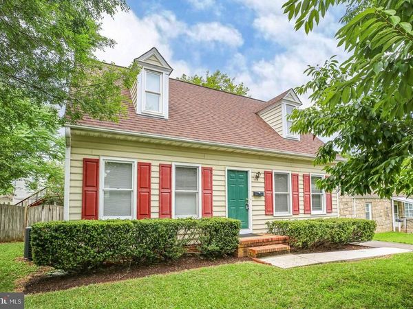 1002 STAFFORD AVENUE, FREDERICKSBURG, VA 22401