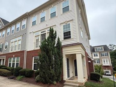 4908 DANE RIDGE CIRCLE, WOODBRIDGE, VA 22193