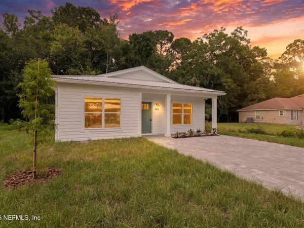 886 W 3RD Street, St. Augustine, FL 32084