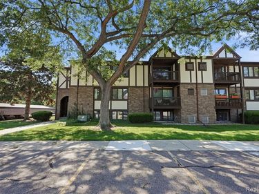 6160 Innkeepers Court, Meridian Twp, MI 48823