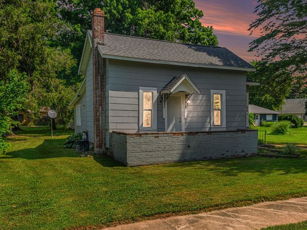 226 W Dibble Street W, Marcellus, MI 49067