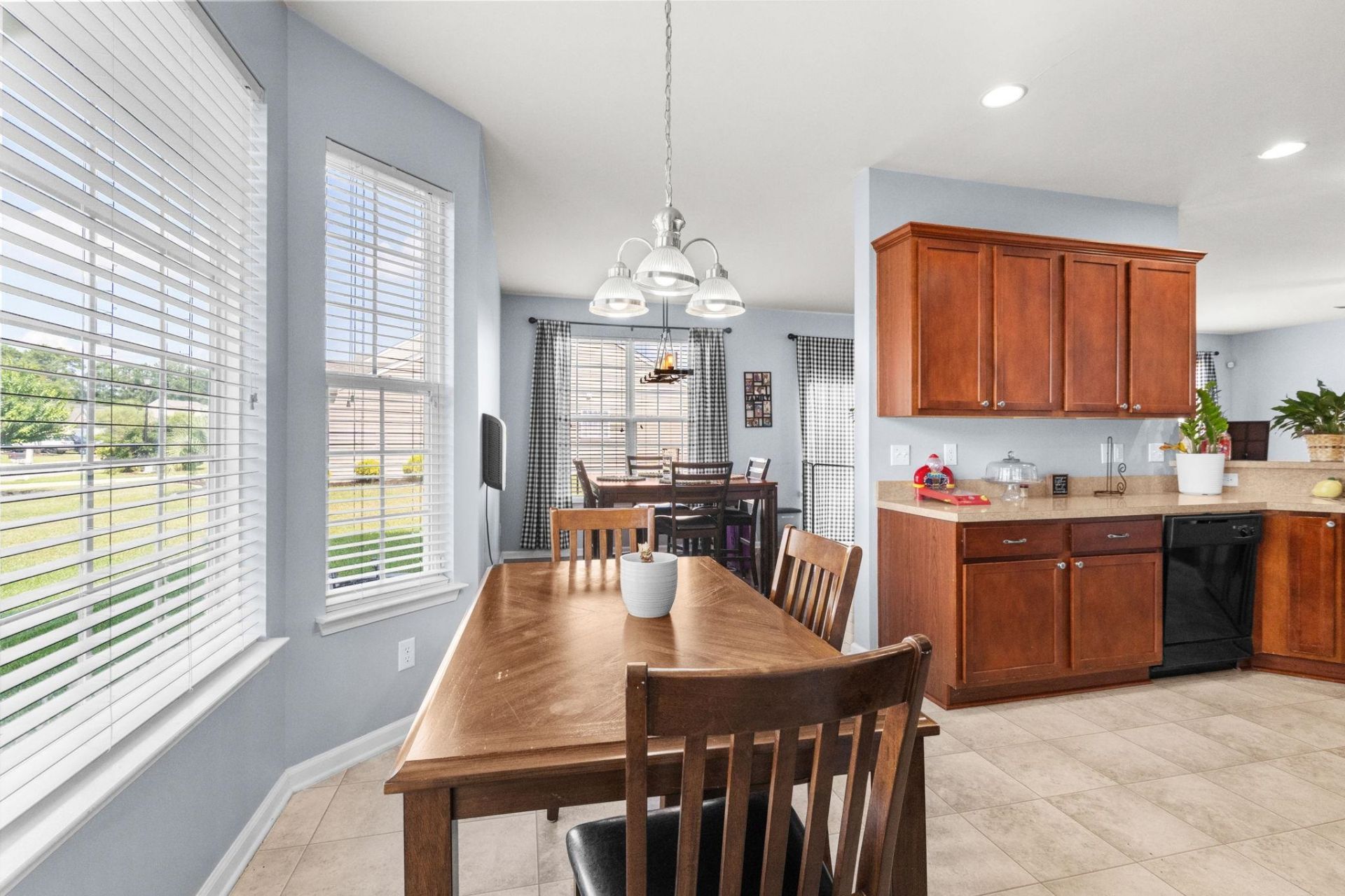 258 Burchwood Dr. Photo 13