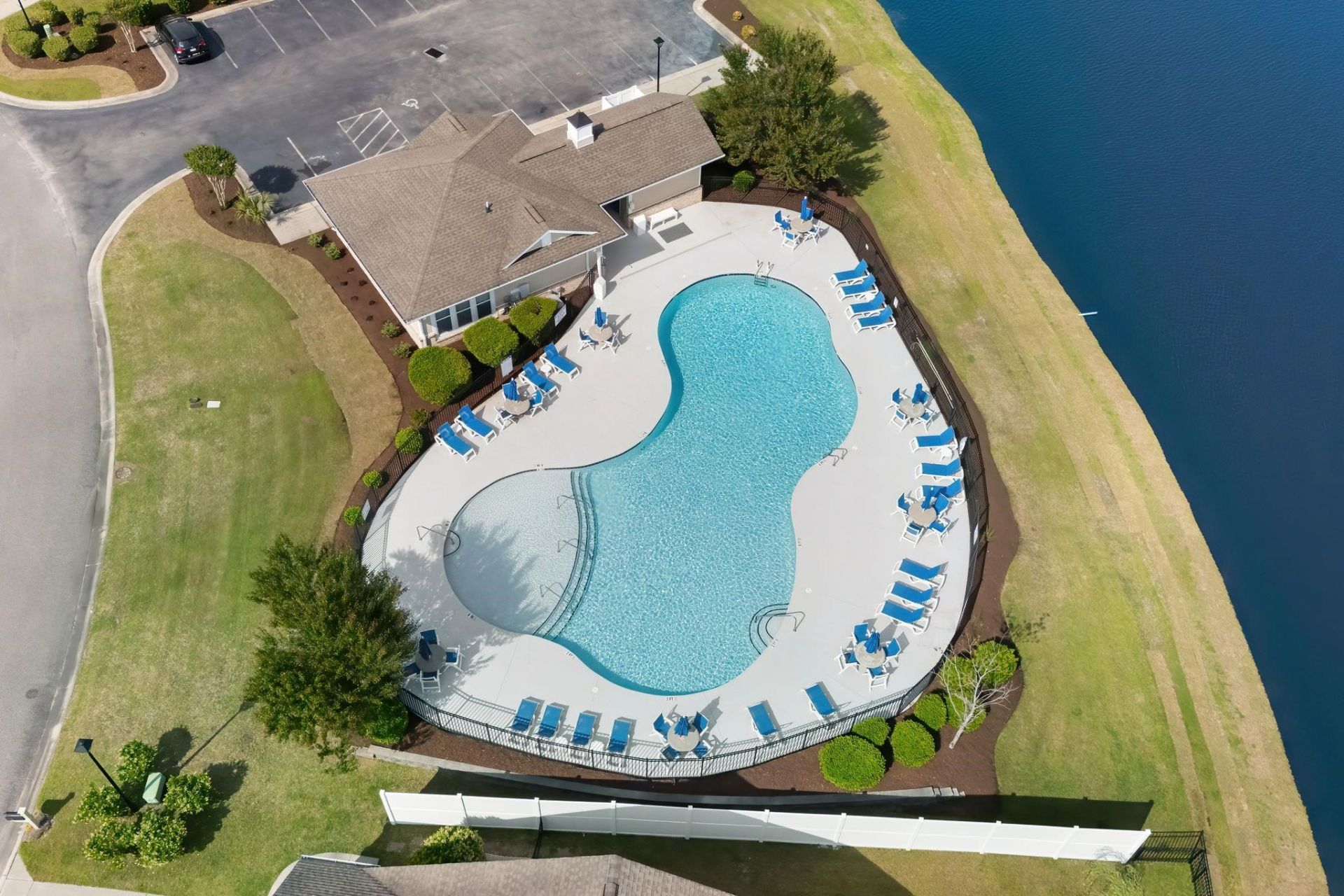 258 Burchwood Dr. Photo 37