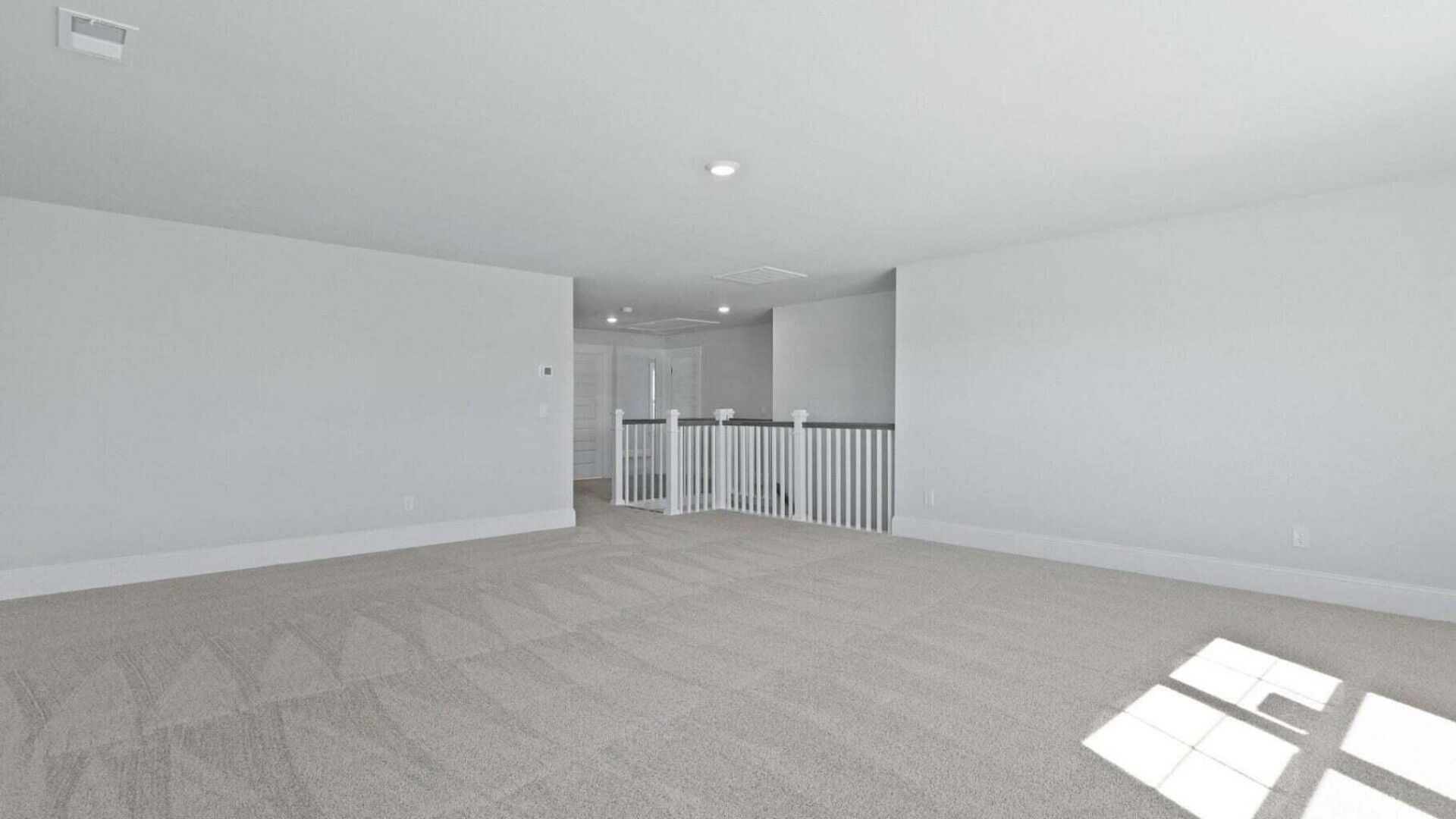 128 Midmills Lane Photo 22