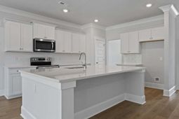 128 Midmills Lane photo 4